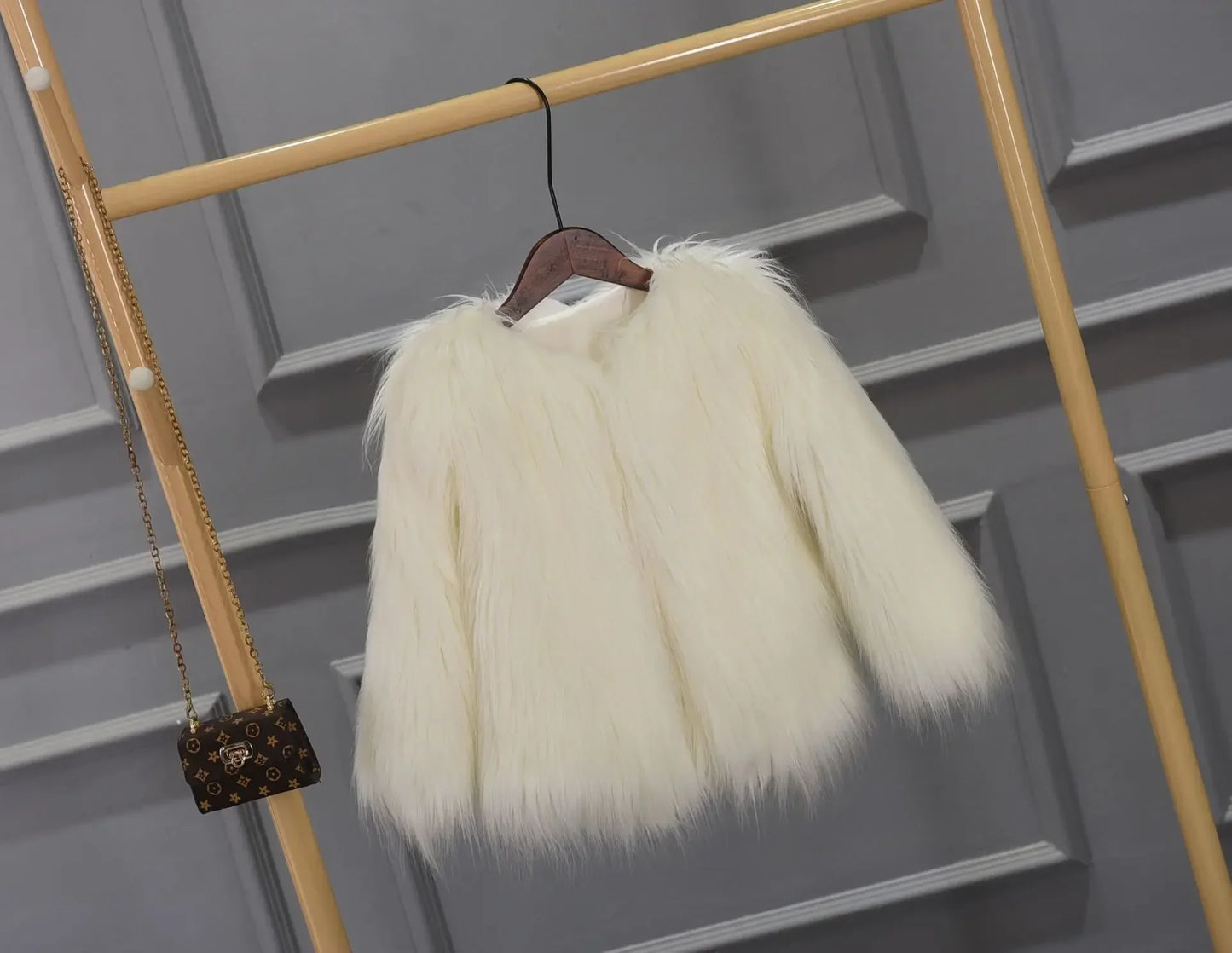Women Faux Fur Coat Long Sleeve Covered Button Cardigan Thick Warm Fur Jackets Color Loose Casual Slim Y2k Round Neck Autumn
